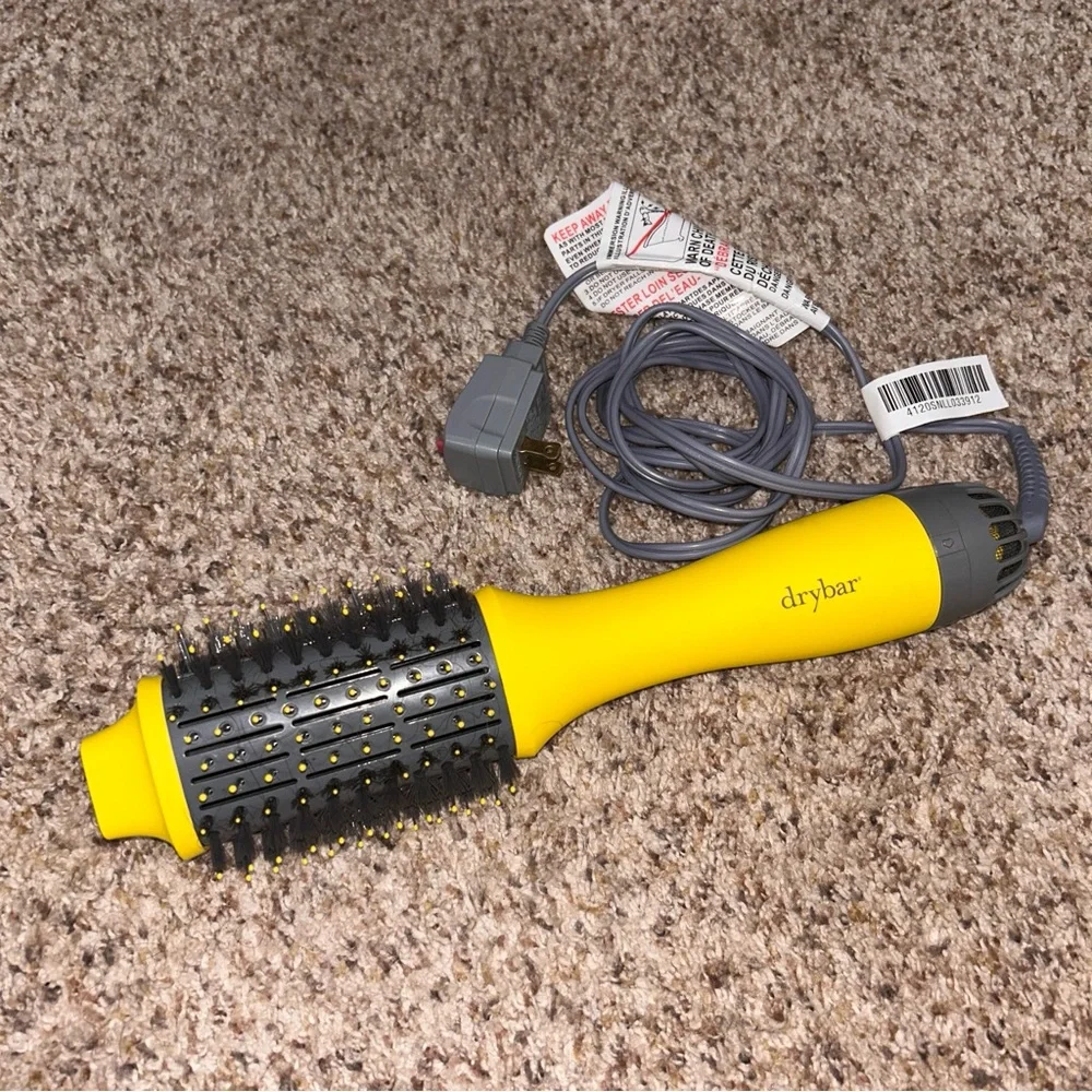 DryBar Double Shot Oval Blow-Dryer Brush - Picture 1 of 10
